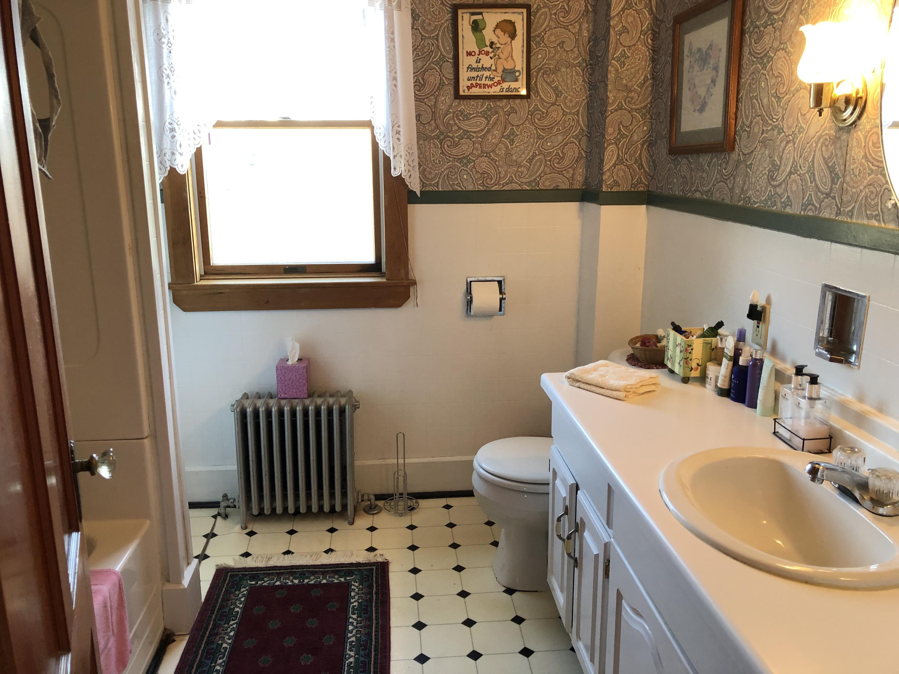 660 County Road Lubec, ME 04652 - Photo 15 of 45 11. First floor bath