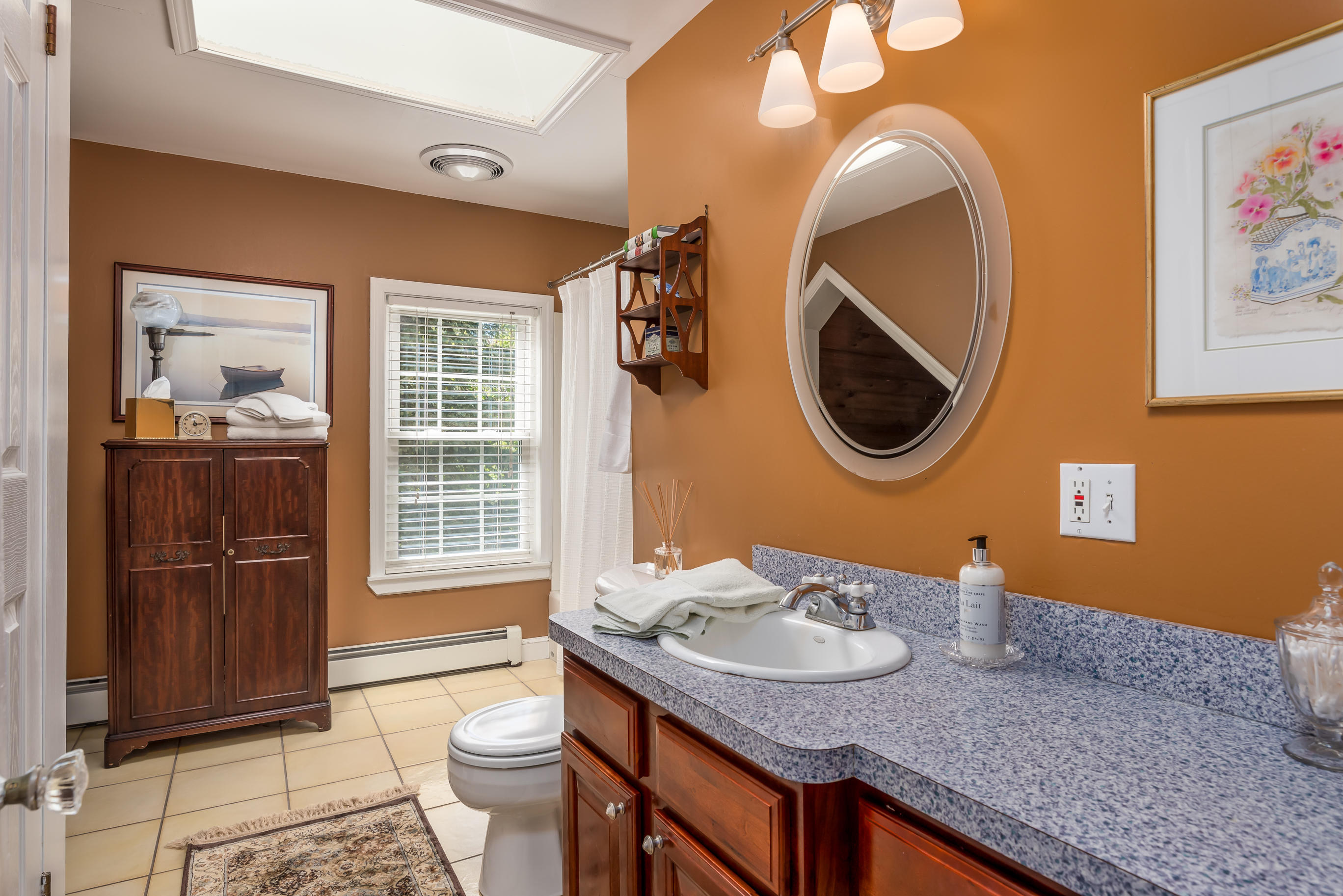 21 River Road Cape Neddick, ME 03902 - Photo 28 of 39 Bathroom