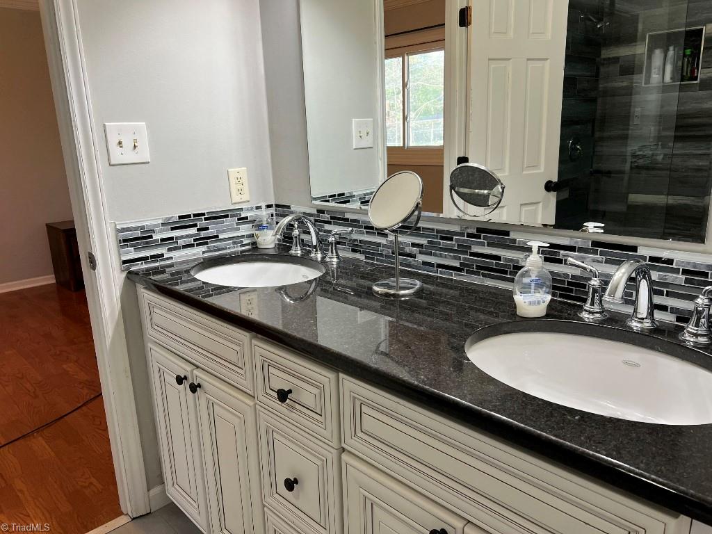 2106 Three Meadows Road Greensboro, NC 27455 - Photo 5 of 6 Gallery Image 5