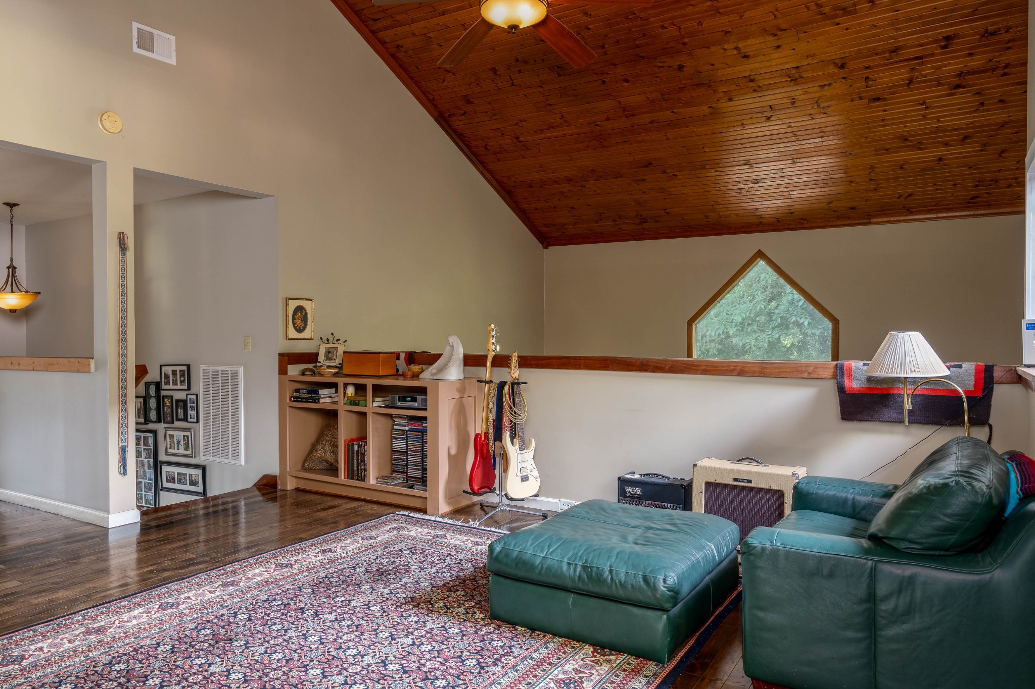 1098 Fred Gibbs Road White Bluff, TN 37187 - Photo 19 of 72 a living room with furniture and a flat screen tv