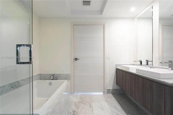 $7,850 | Brickell, Miami, FL 33131