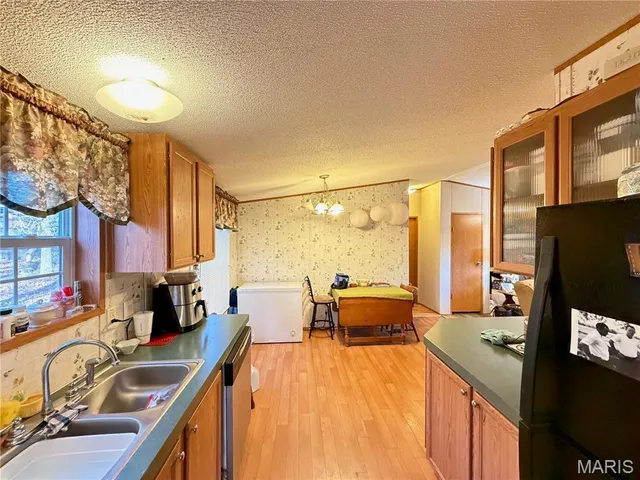 $135,000 | 16287 Roberson Drive, Houston, MO 65483