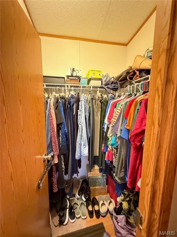 $135,000 | 16287 Roberson Drive, Houston, MO 65483