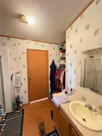 $135,000 | 16287 Roberson Drive, Houston, MO 65483