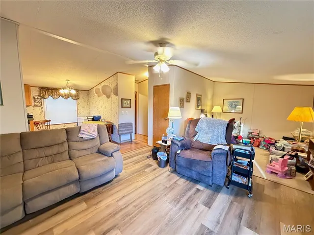 $135,000 | 16287 Roberson Drive, Houston, MO 65483