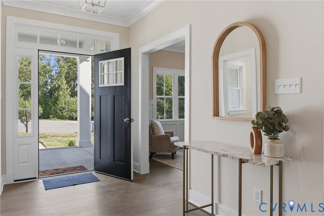 Engineered hardwood floors throughout most of firs