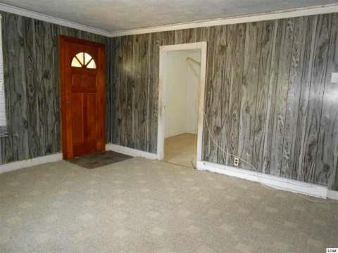 7358 Warwick Road Hudson, MI 49247 - Photo 2 of 15 20368637-1.JPG