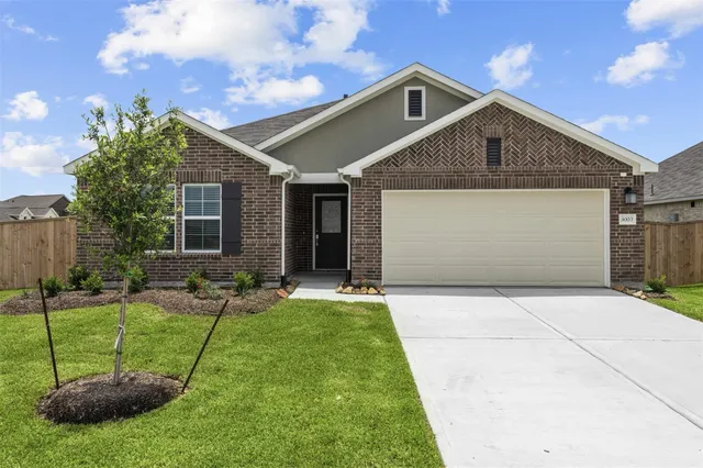 $2,300 | 3003 Middleton Drive, Rosenberg, TX 77471