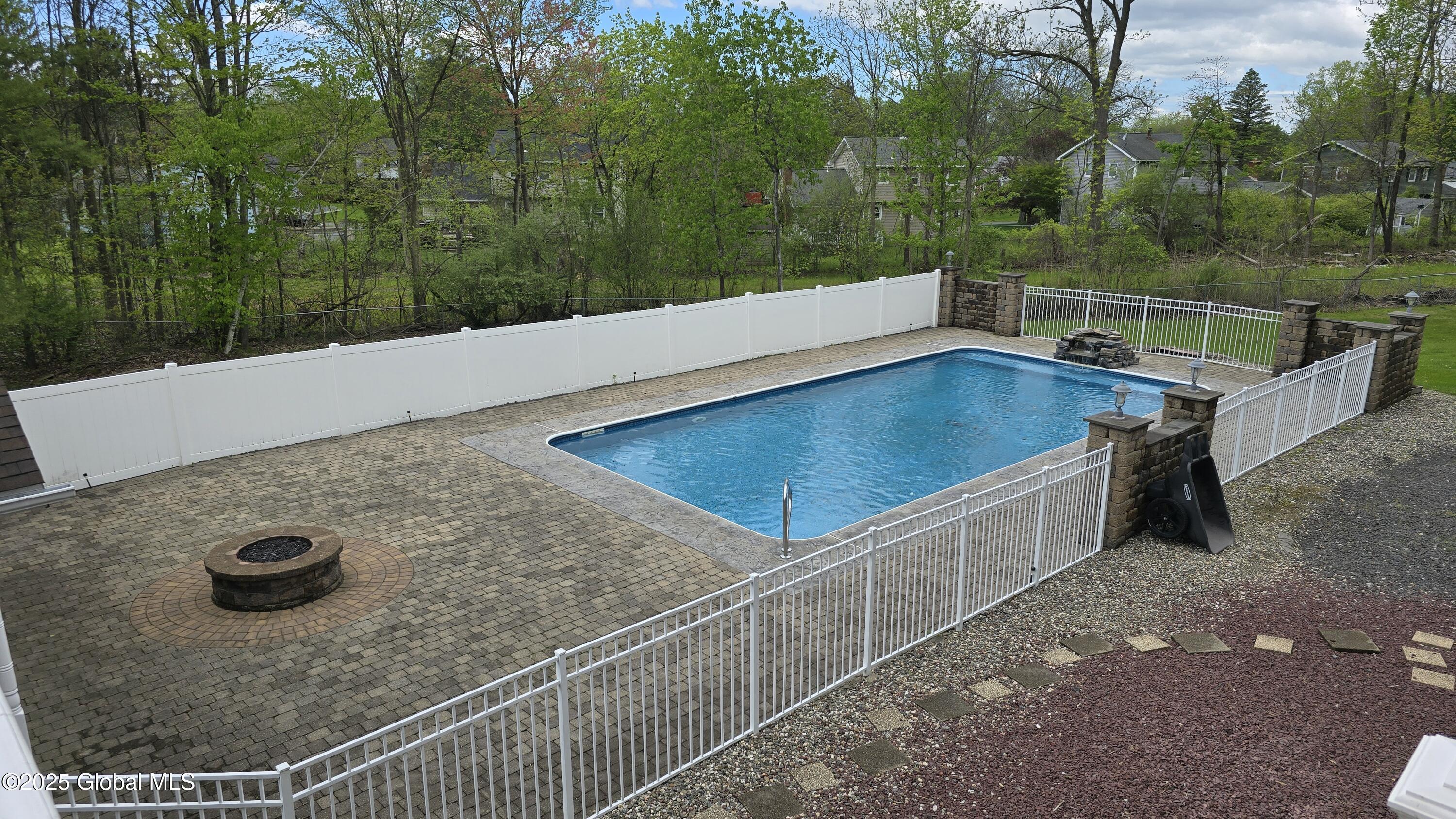 505 Elm Avenue Bethlehem, NY 12158 - Photo 14 of 62 1000011778