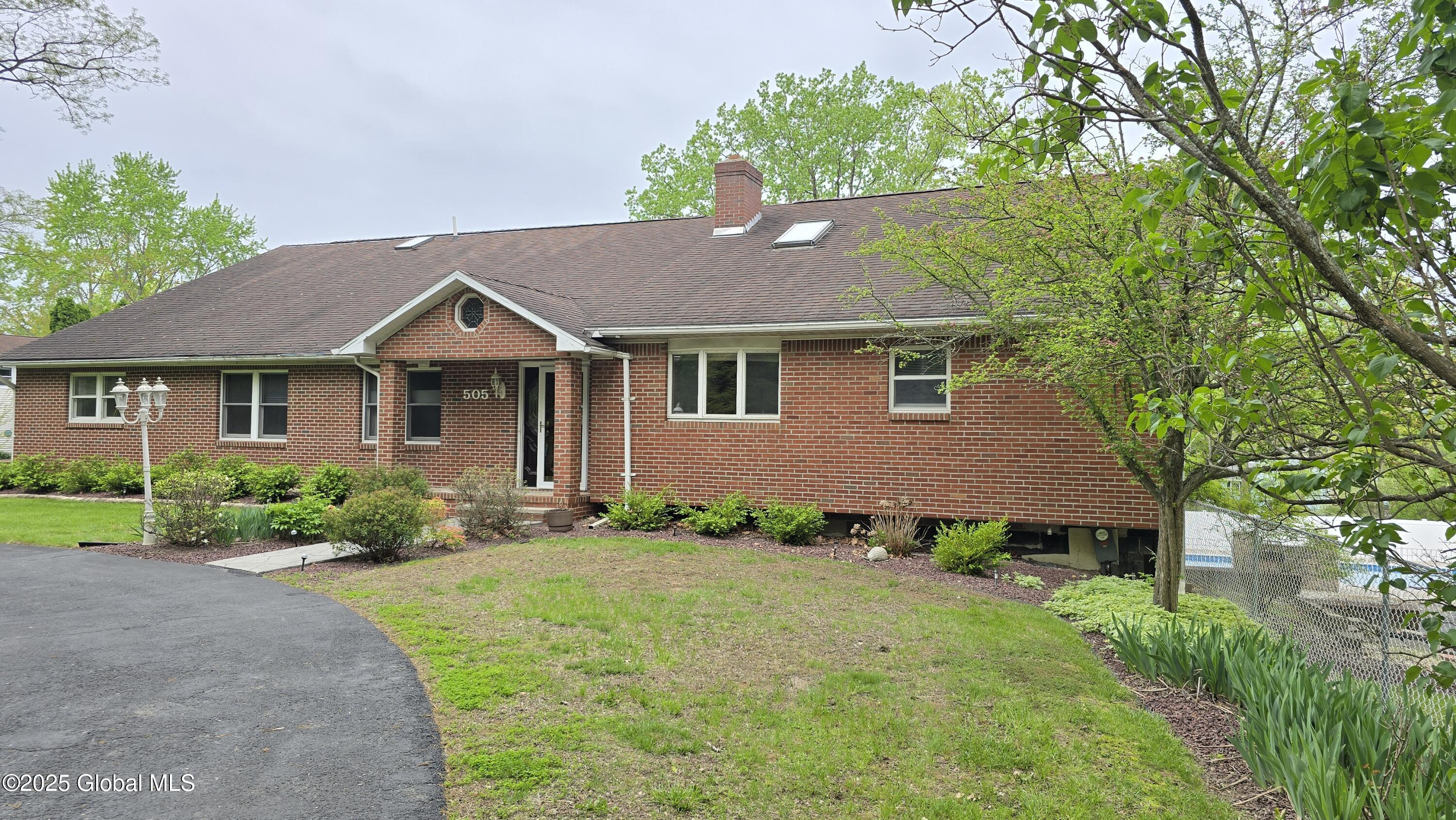 505 Elm Avenue Bethlehem, NY 12158 - Photo 5 of 62 1000011955