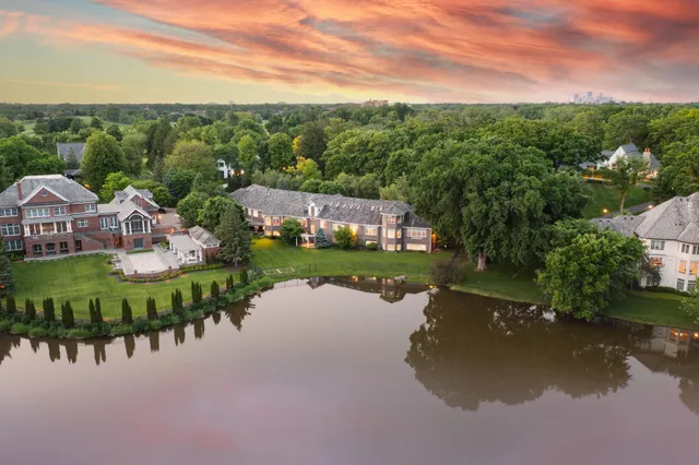 $2,795,000 | 4700 Merilane, Edina, MN 55436