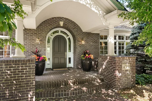 $2,795,000 | 4700 Merilane, Edina, MN 55436