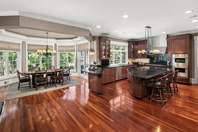 $2,795,000 | 4700 Merilane, Edina, MN 55436