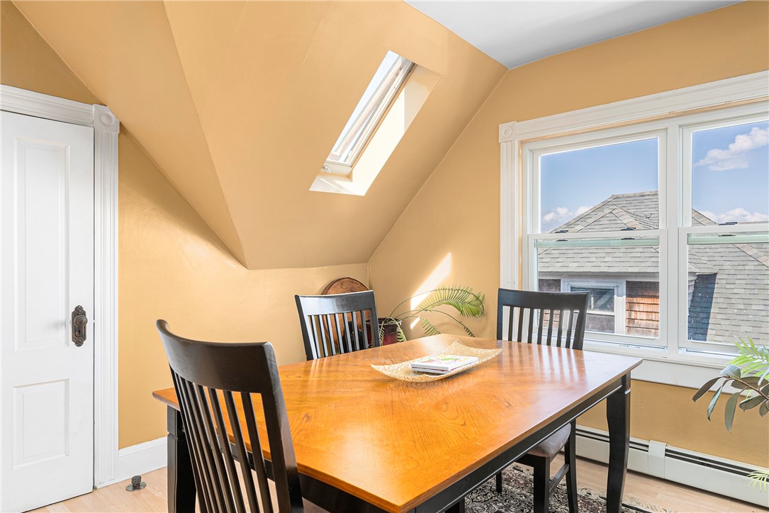 31 Windsor Road, Unit 3 Cranston, RI 02905 - Photo 12 of 20