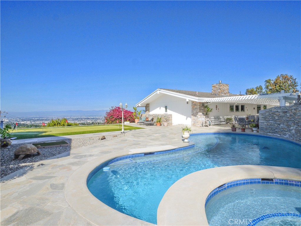 49 Saddleback Road Rolling Hills, CA 90274 - Photo 10 of 64
