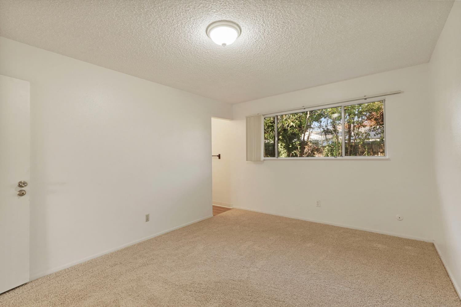 741 Dundee Way Stockton, CA 95210 - Photo 25 of 35