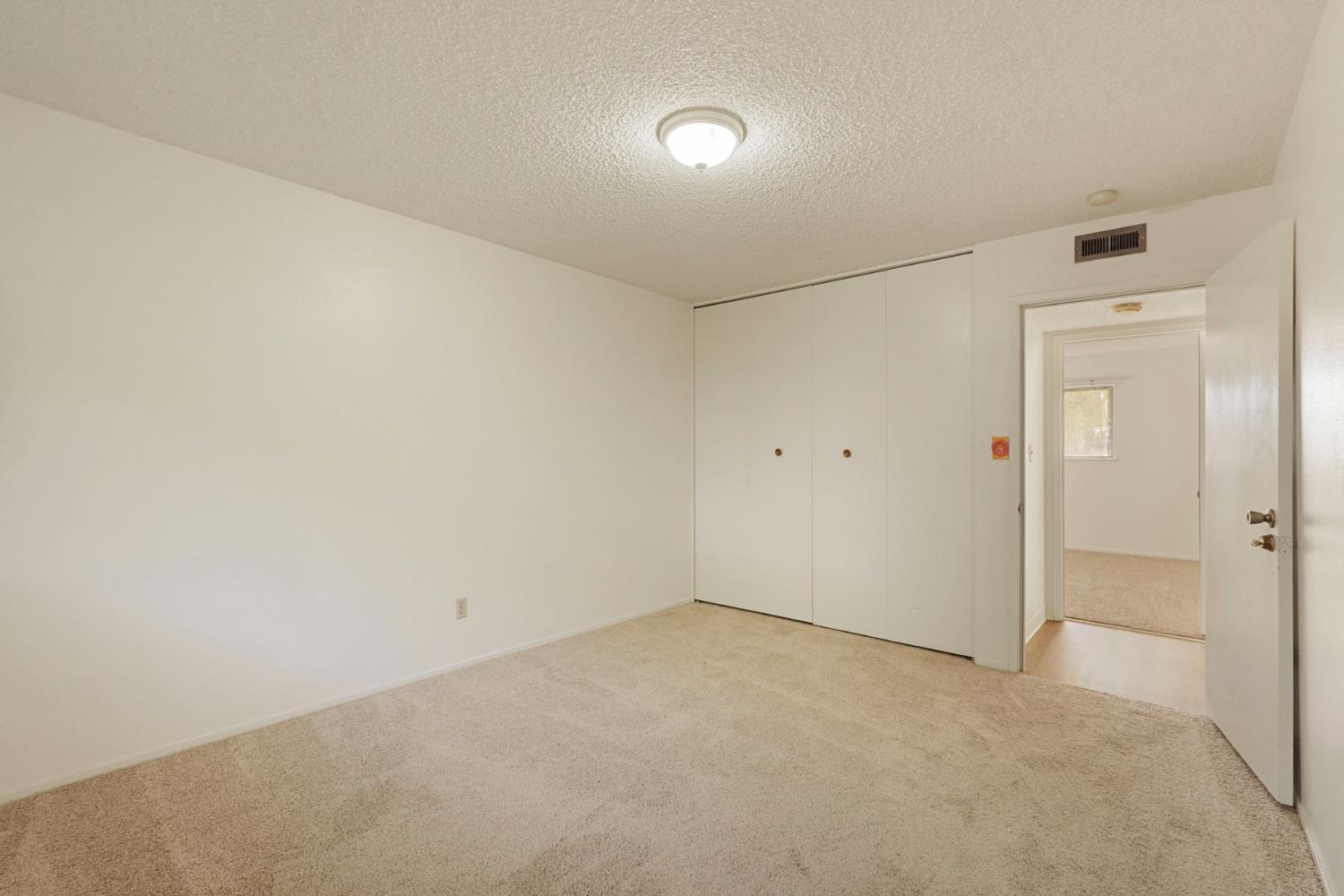 741 Dundee Way Stockton, CA 95210 - Photo 26 of 35