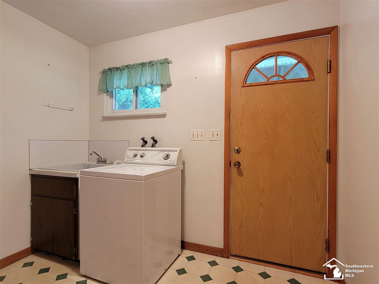 2975 Bluebush Road Monroe, MI 48162 - Photo 17 of 21