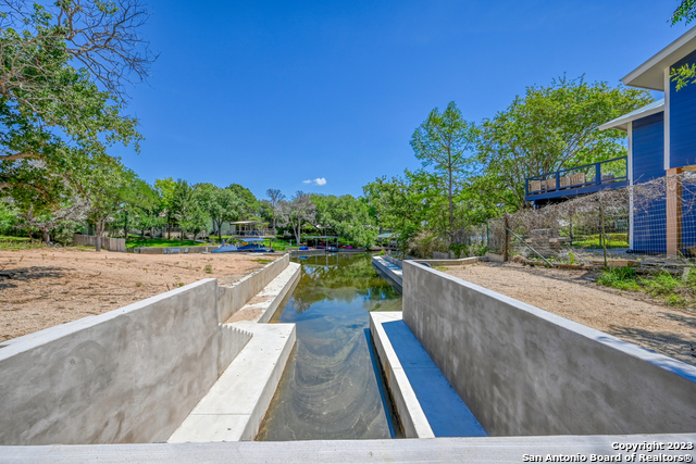 101 Princess Terrace Sunrise Beach, TX 78643 - Photo 13 of 17 a view of balcony and yard