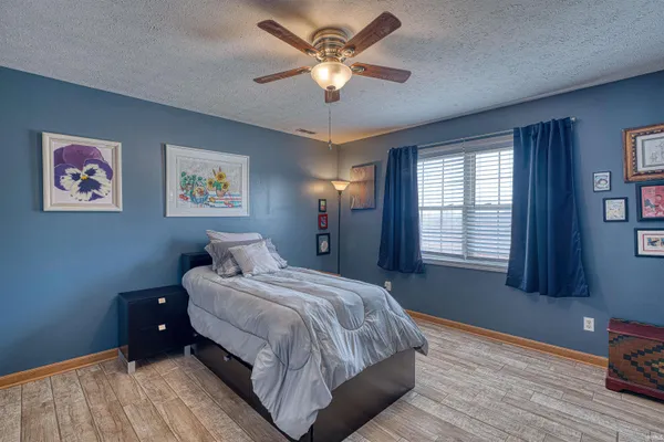 $365,000 | 4433 Stonegarden Lane, Newburgh, IN 47630