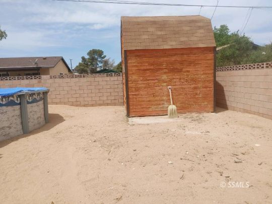217 South Primrose Street Ridgecrest, CA 93555 - Photo 40 of 42