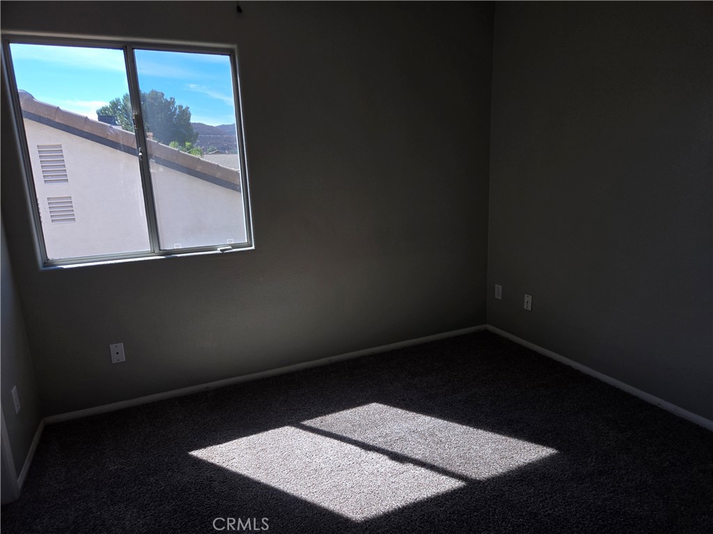 15721 Lake Ridge Road Lake Elsinore, CA 92530 - Photo 20 of 24