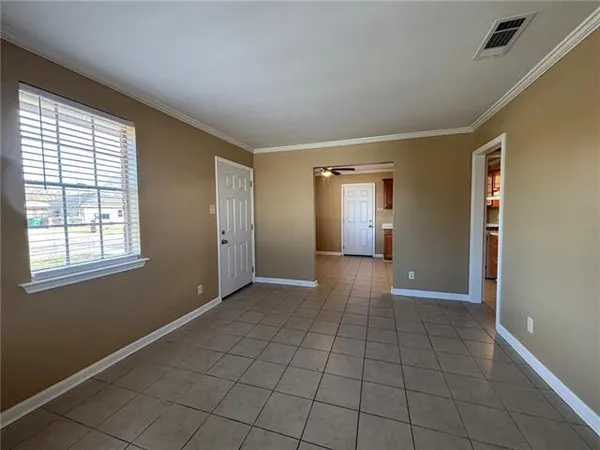 $1,800 | 1520 Orchid Drive, Harvey, LA 70058