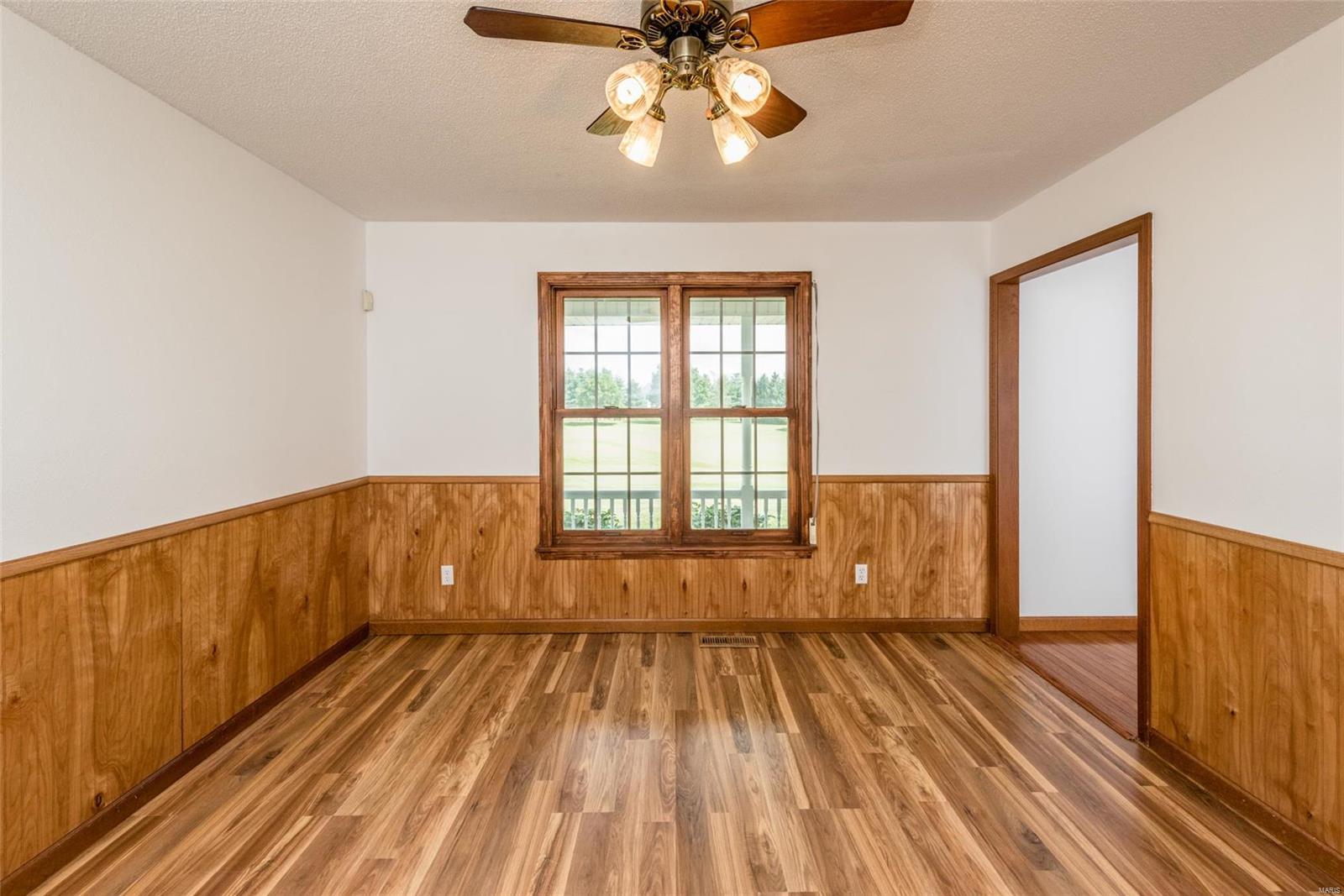 8576 Old Lebanon Troy Road Troy, IL 62294 - Photo 15 of 96