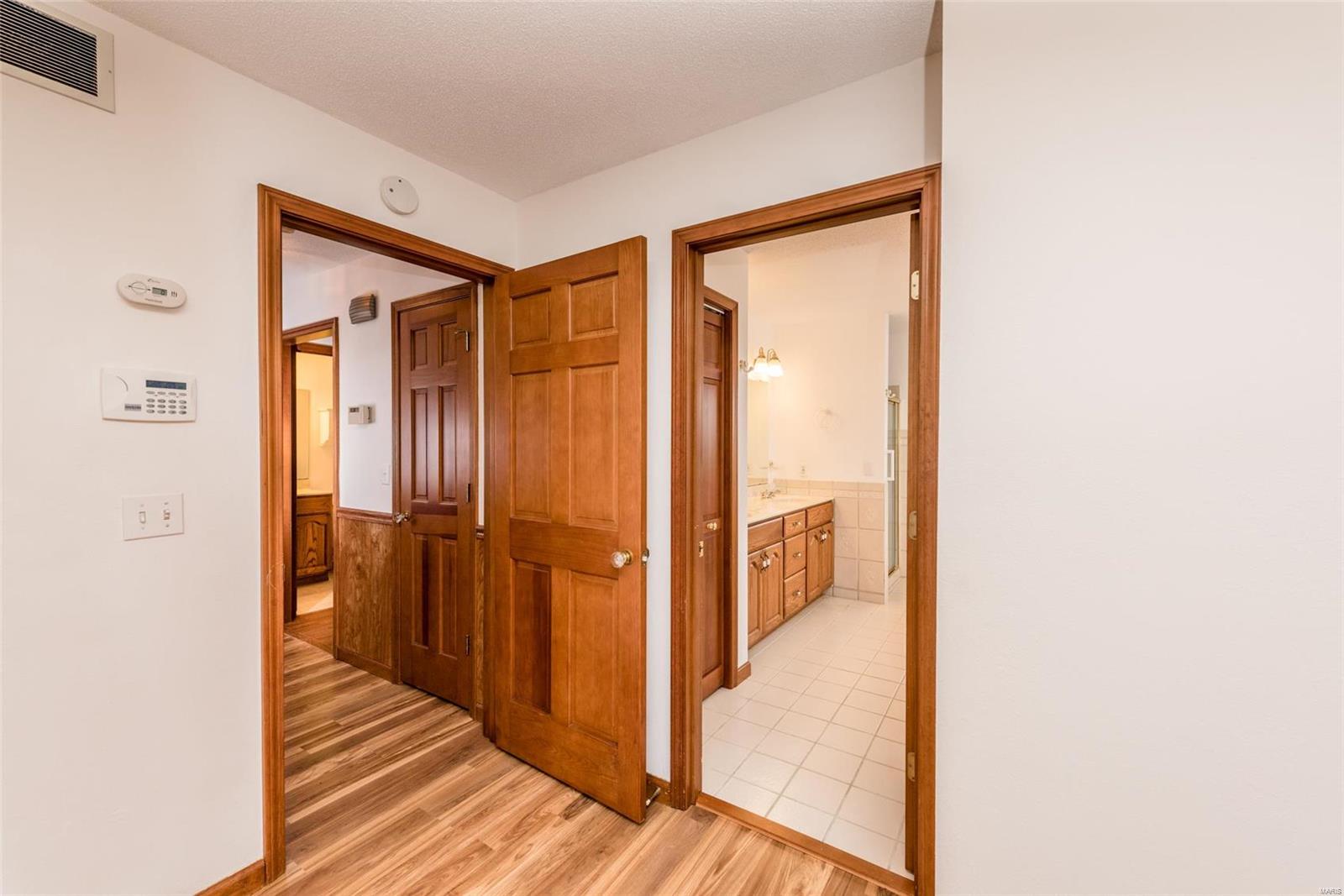 8576 Old Lebanon Troy Road Troy, IL 62294 - Photo 26 of 96