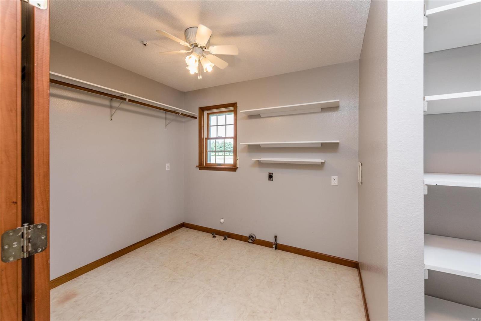 8576 Old Lebanon Troy Road Troy, IL 62294 - Photo 40 of 96