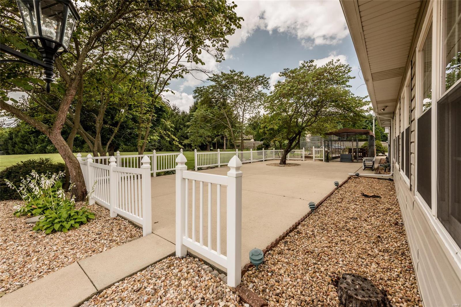 8576 Old Lebanon Troy Road Troy, IL 62294 - Photo 77 of 96