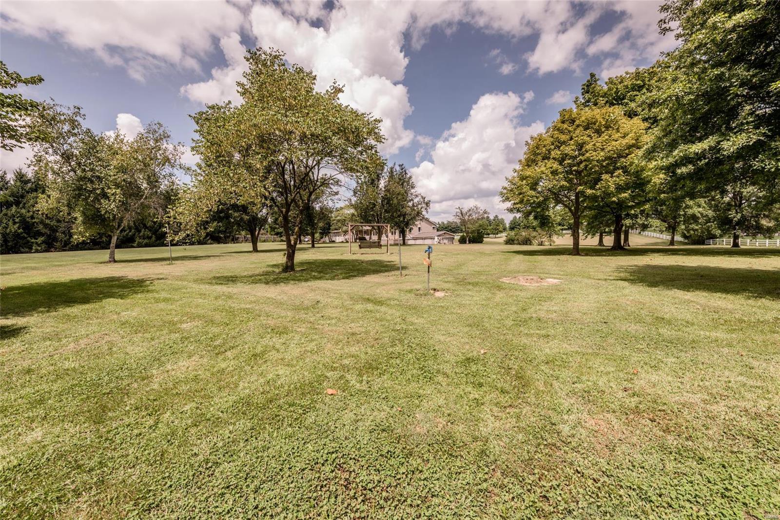 8576 Old Lebanon Troy Road Troy, IL 62294 - Photo 89 of 96
