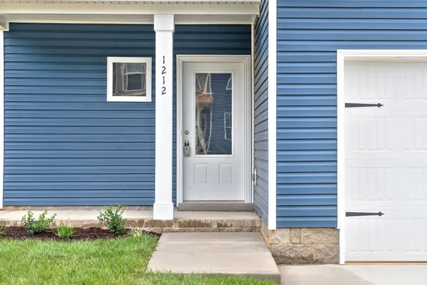 $2,500 | 1212 Boulder Pass Road, Clarksville, TN 37040