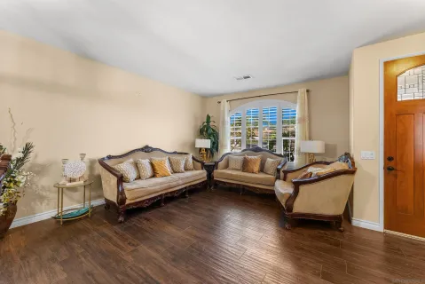 $1,300,000 | 13886-88 Cheryl Creek Drive, El Cajon, CA 92021