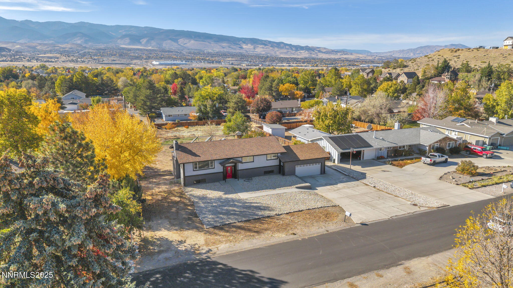 14595 Chamy Drive Reno, NV 89521 - Photo 11 of 66 a view of a balcony with chairs