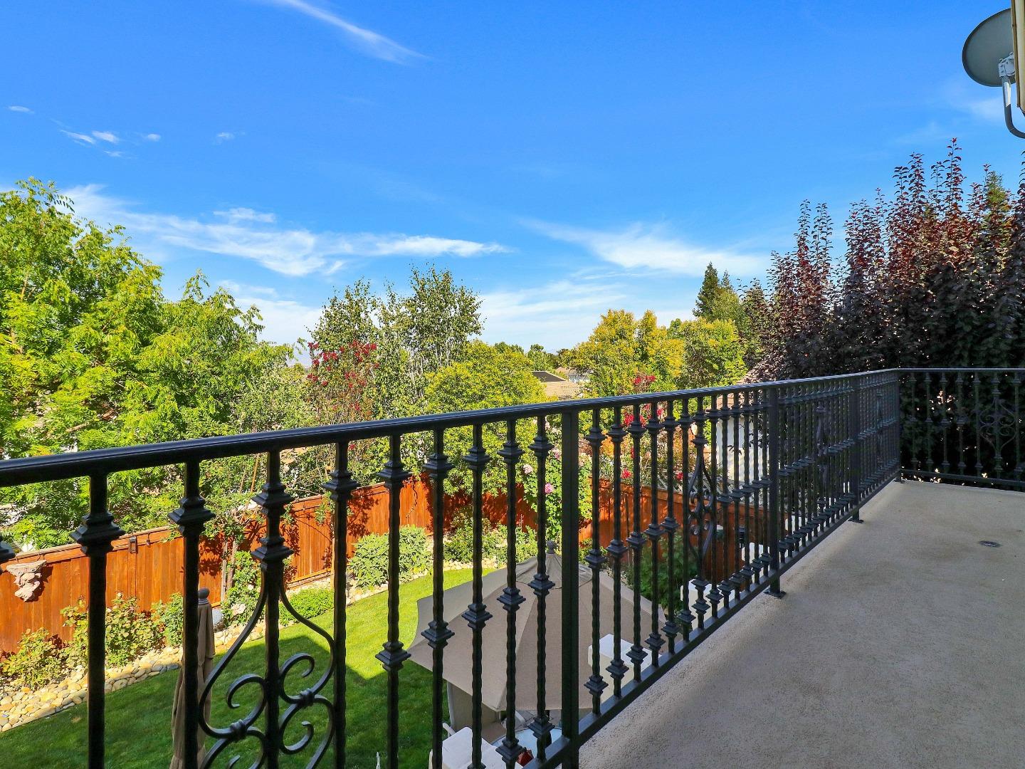 7120 Eagle Ridge Drive Gilroy, CA 95020 - Photo 6 of 21 a view of balcony with outdoor space