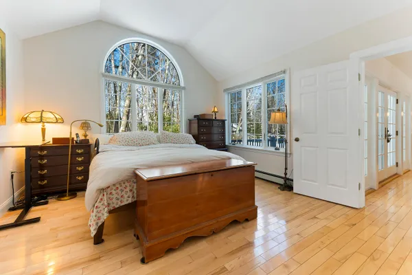 $665,000 | 23 Sunny Acres Lane, Boothbay, ME 04537