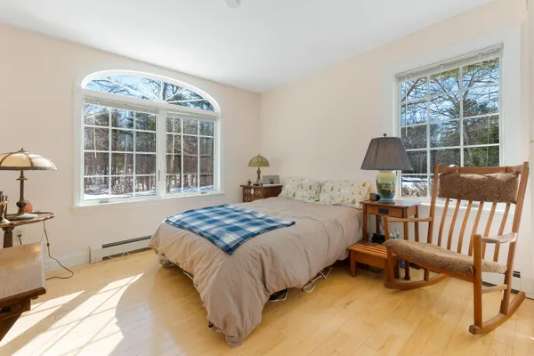 $665,000 | 23 Sunny Acres Lane, Boothbay, ME 04537