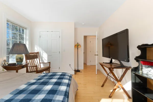 $665,000 | 23 Sunny Acres Lane, Boothbay, ME 04537