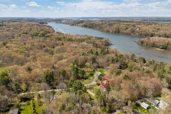 $665,000 | 23 Sunny Acres Lane, Boothbay, ME 04537