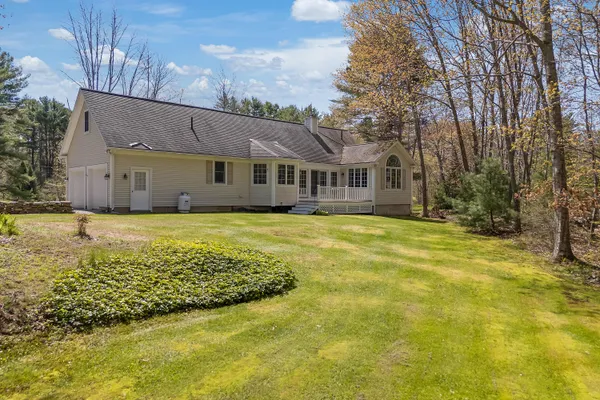 $665,000 | 23 Sunny Acres Lane, Boothbay, ME 04537