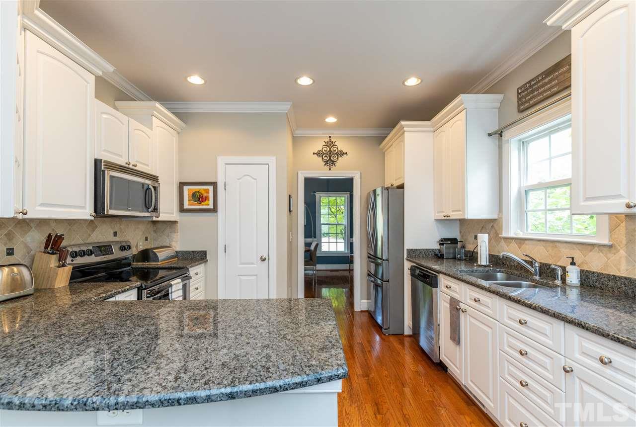 1228 Harp Street Raleigh, NC 27604 - Photo 8 of 29