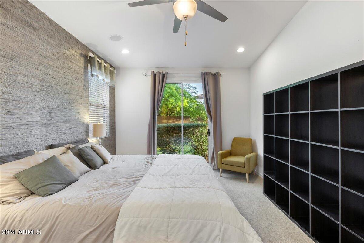 721 East Harwell Road Phoenix, AZ 85042 - Photo 11 of 35