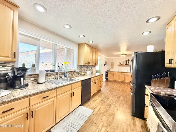 $425,000 | 308 East 2nd Street, Battle Mountain, NV 89820