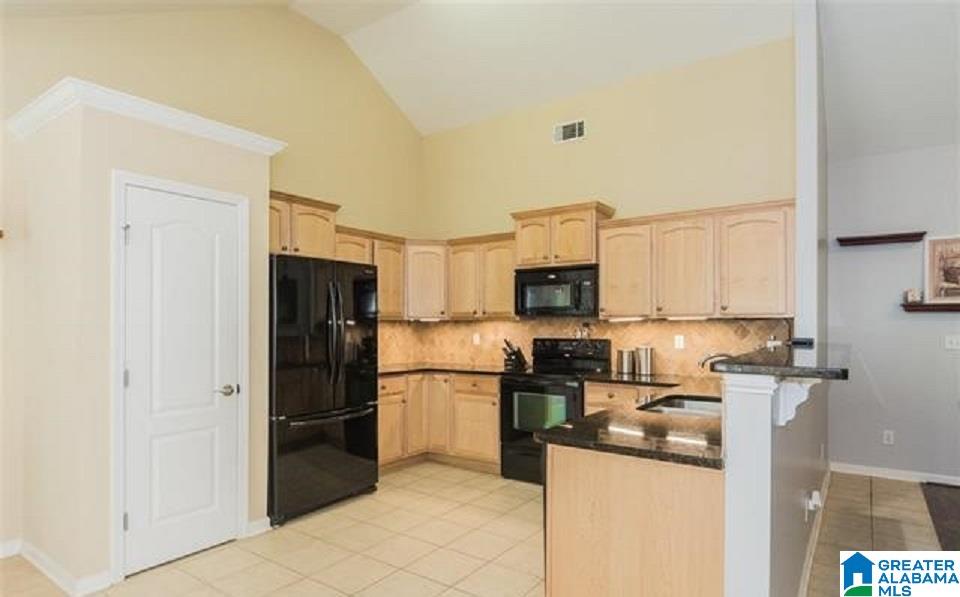 980 Valley Circle Leeds, AL 35094 - Photo 11 of 12