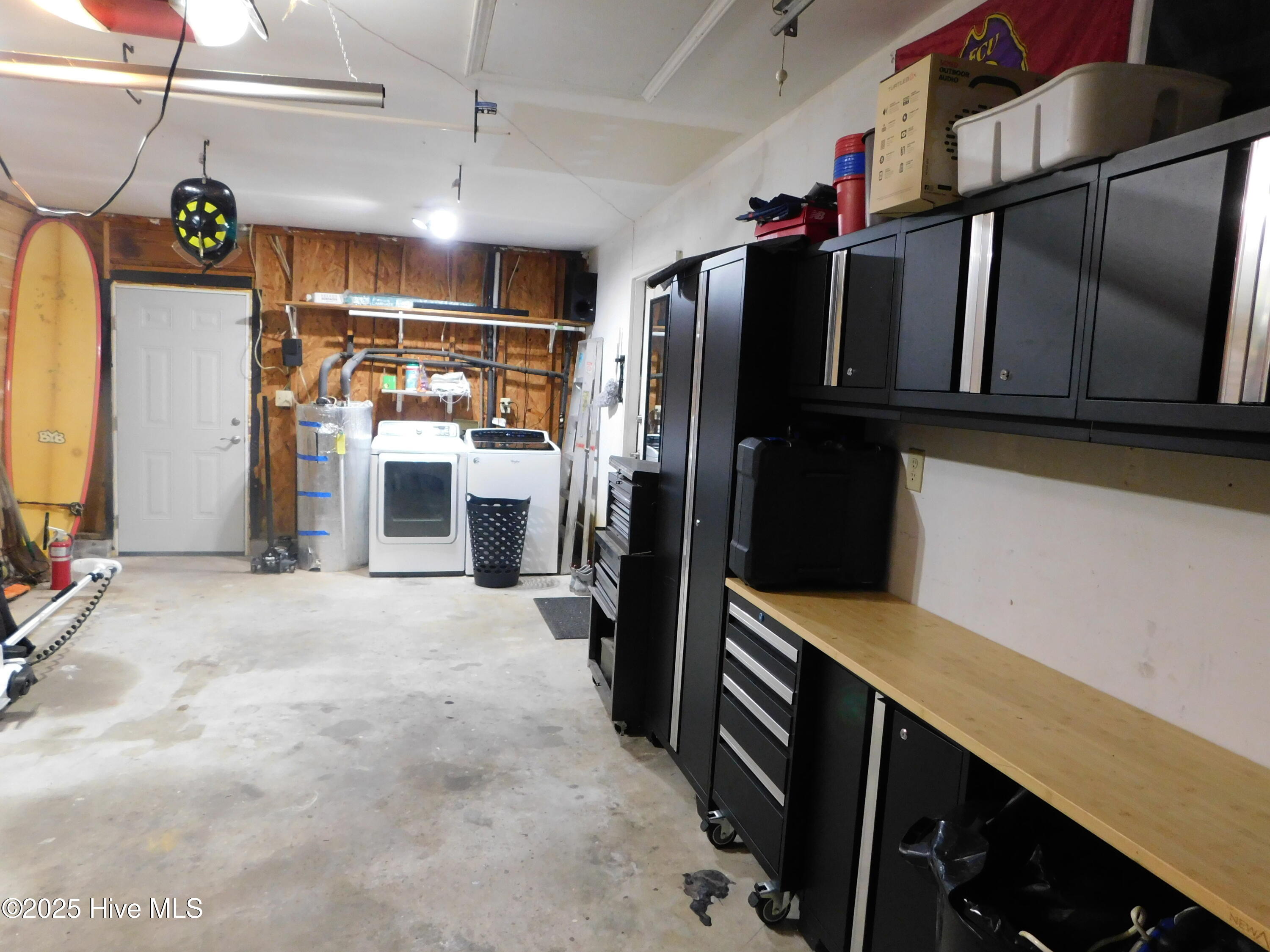125 Greentree Lane Newport, NC 28570 - Photo 14 of 18 Washer/Dryer; Water heater in garage