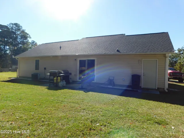 $2,000 | 125 Greentree Lane, Newport, NC 28570