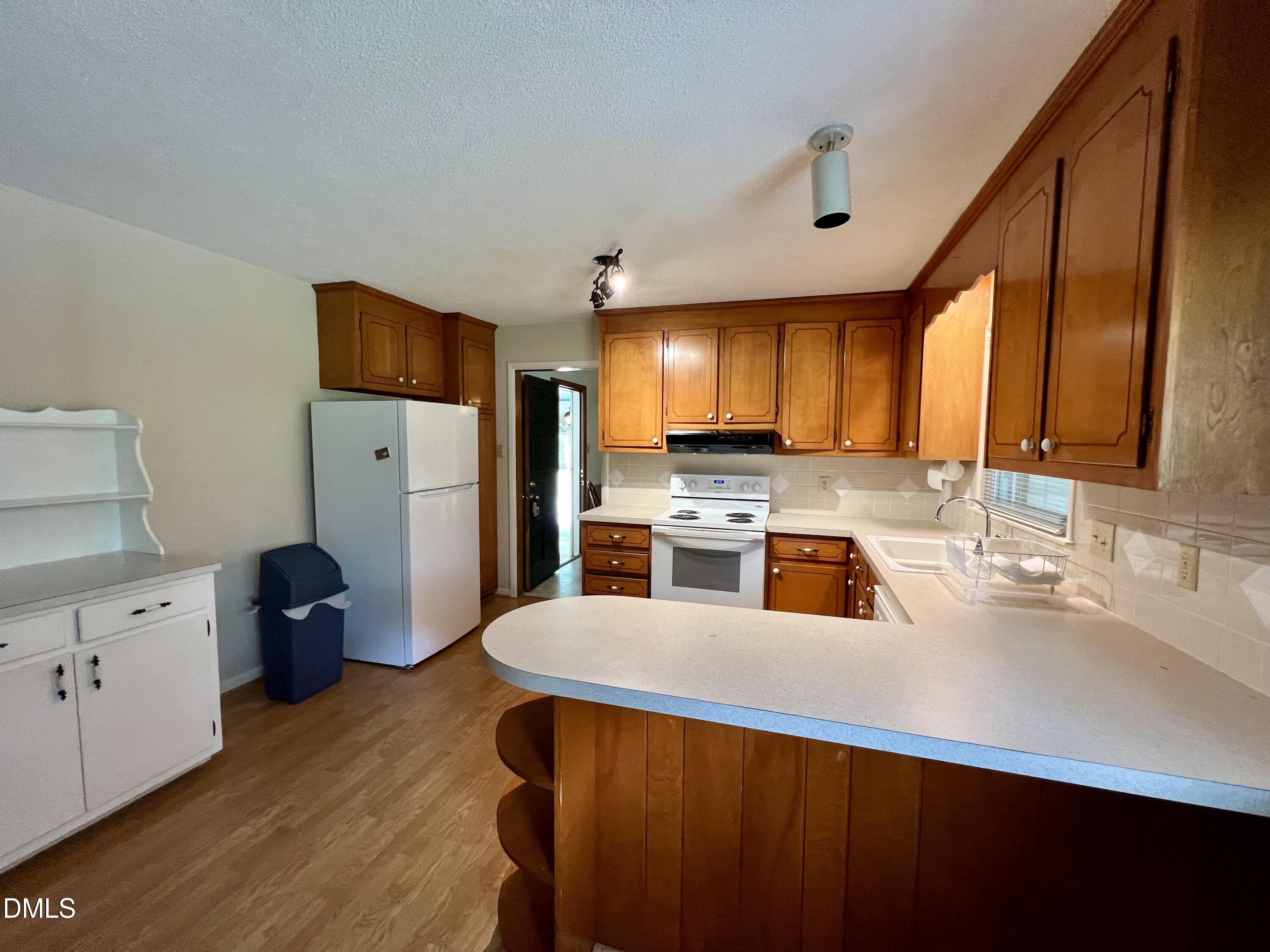 3712 Rivermont Road Durham, NC 27712 - Photo 14 of 35