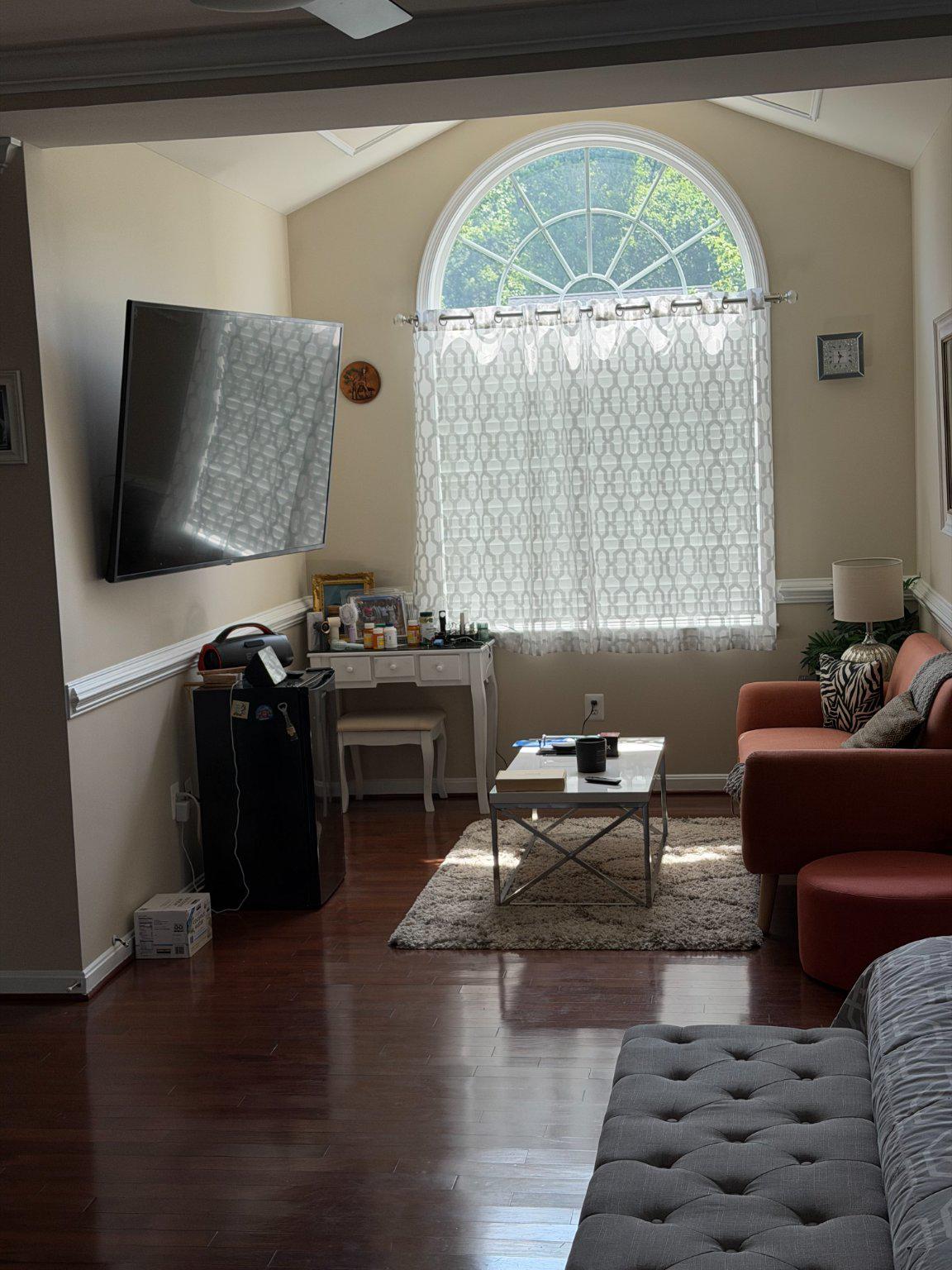 14108 Jones Bridge Road Upper Marlboro, MD 20774 - Photo 18 of 36 MBR - Bright and inviting sitting room.