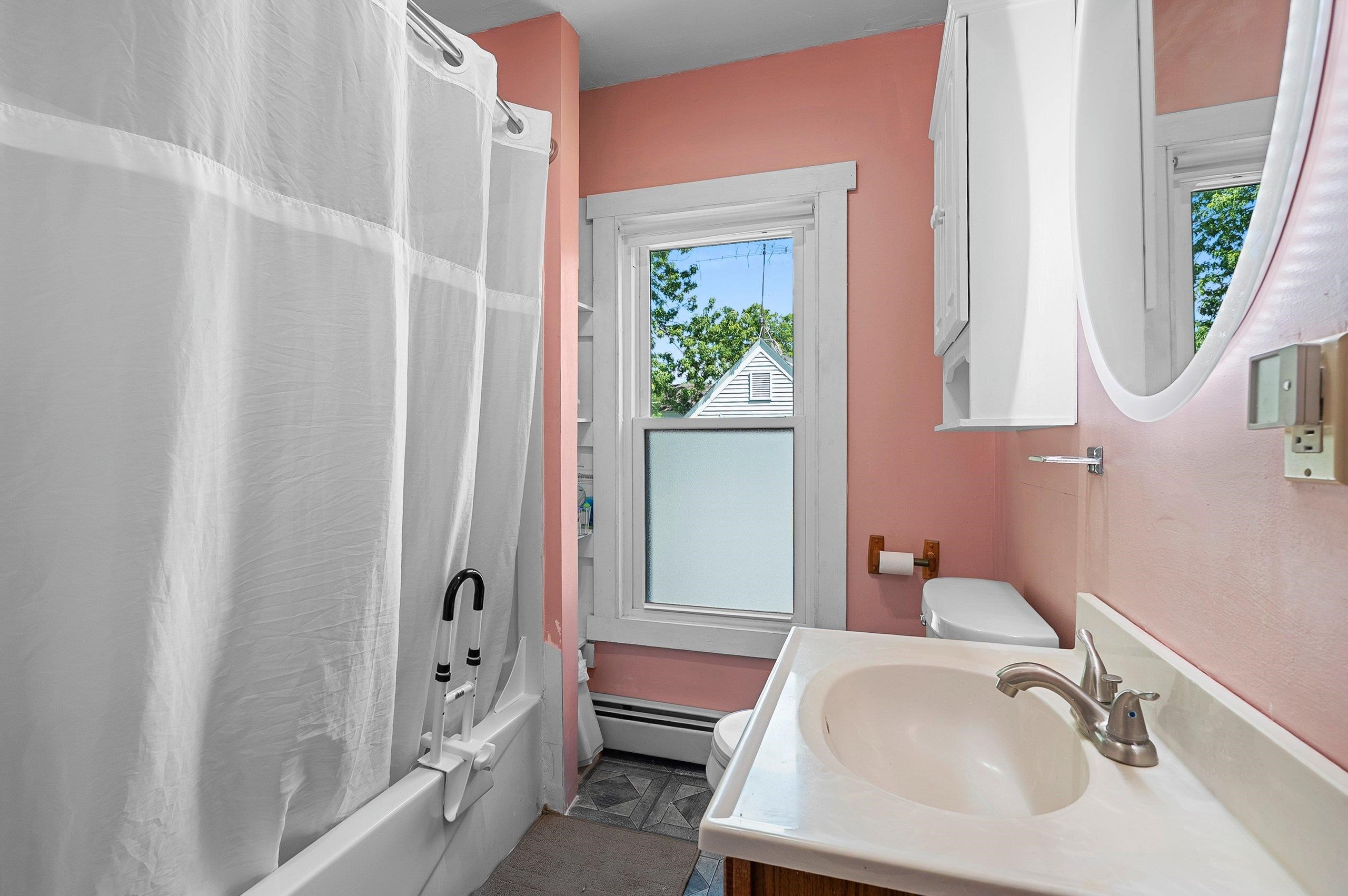 111 10th Street Clintonville, WI 54929 - Photo 26 of 34